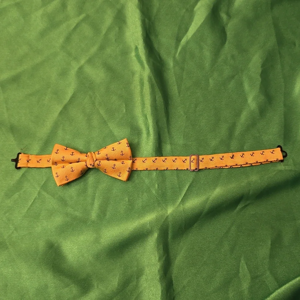 Bow Tie